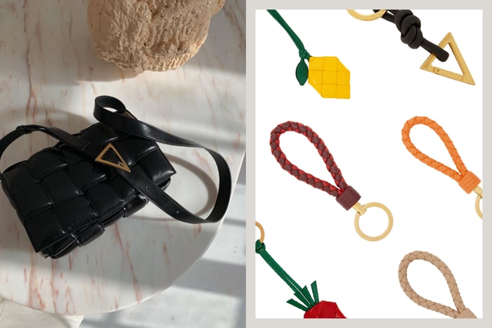 草莓款式也太可愛!Bottega Veneta 除了手袋之外,鎖匙扣也很值得買!