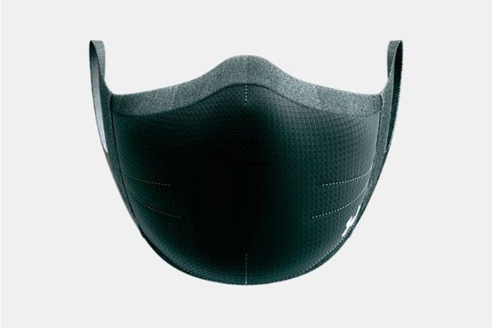 Under Armour 推出運動專用口罩,以後做運動也不怕焗壞!