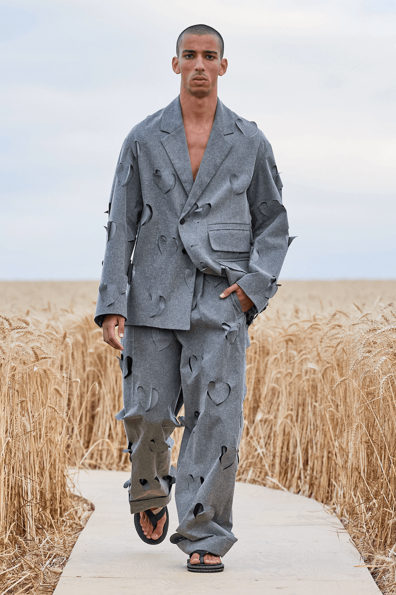 Jacquemus 2021 ss ready to wear paris france romantic