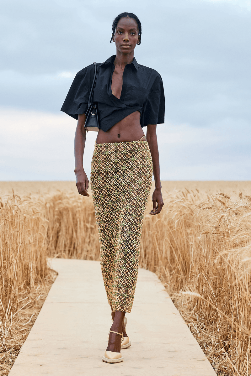 Jacquemus 2021 ss ready to wear paris france romantic