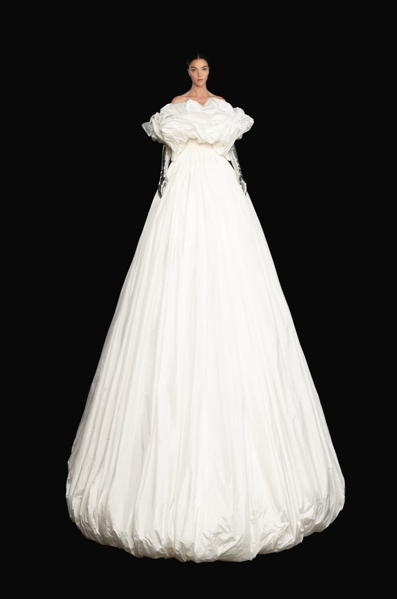 Valentino 2020-21 fall winter haute couture collection Pierpaolo Piccioli