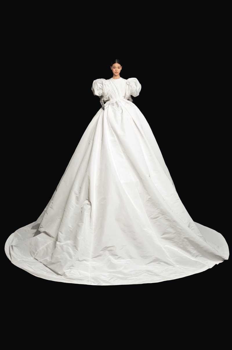 Valentino 2020-21 fall winter haute couture collection Pierpaolo Piccioli