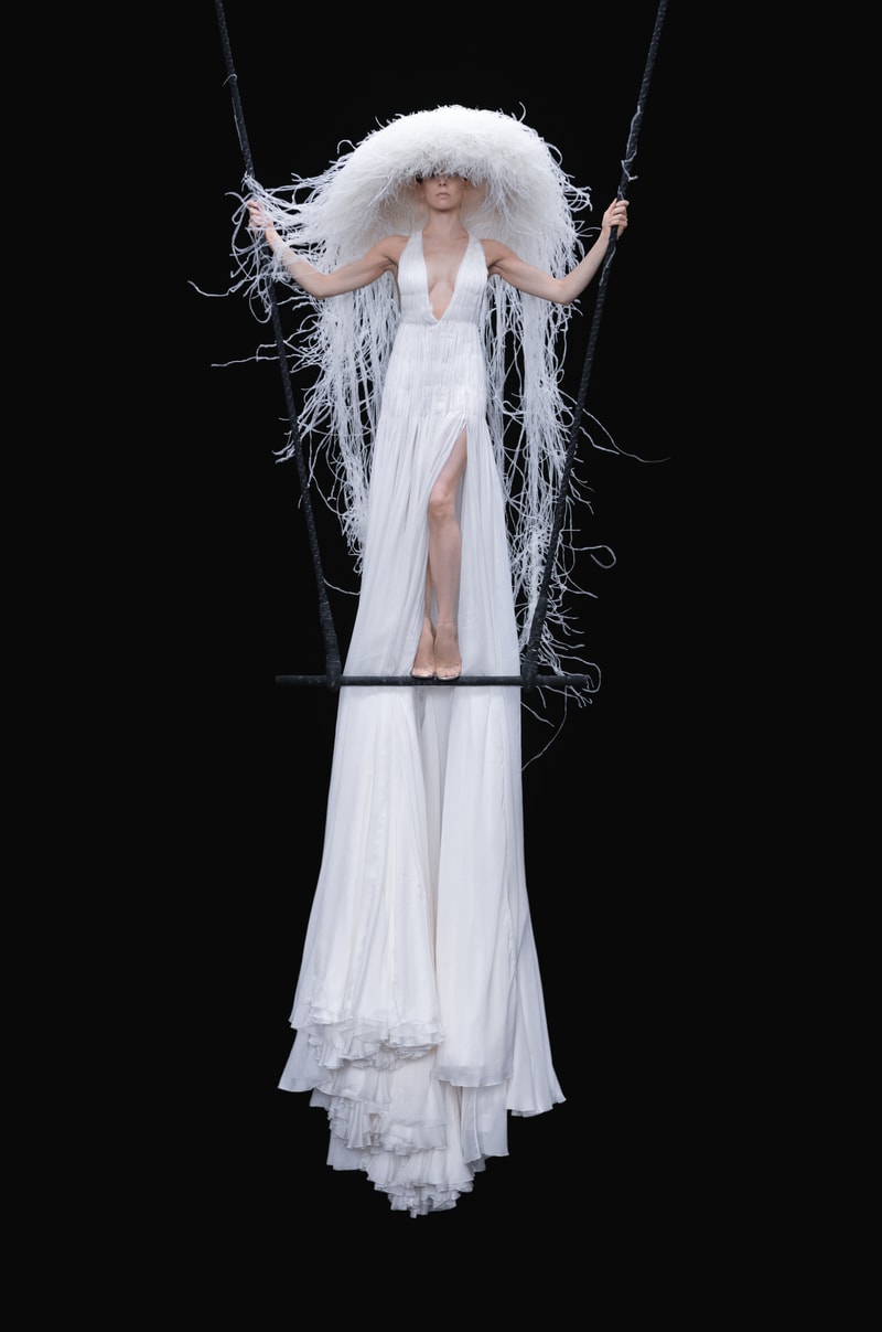 Valentino 2020-21 fall winter haute couture collection Pierpaolo Piccioli