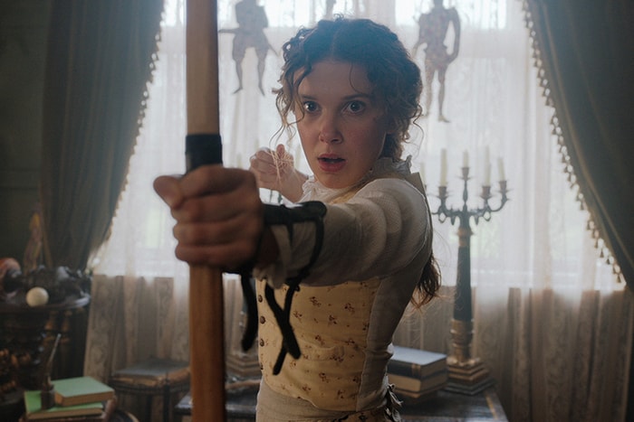 預告終於釋出:Millie Bobby Brown 新電影《Enola Holmes》出演福爾摩斯的叛逆小妹!