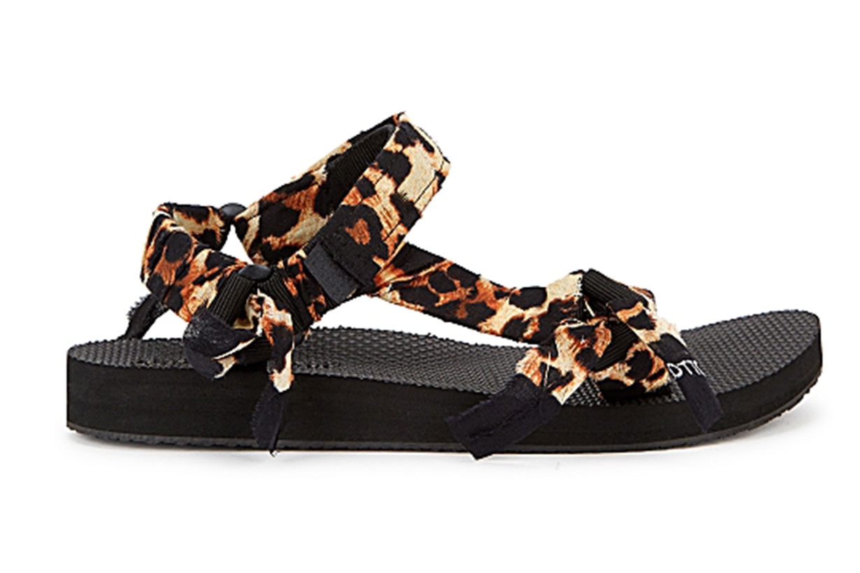 ARIZONA LOVE Trekky leopard-print sandals