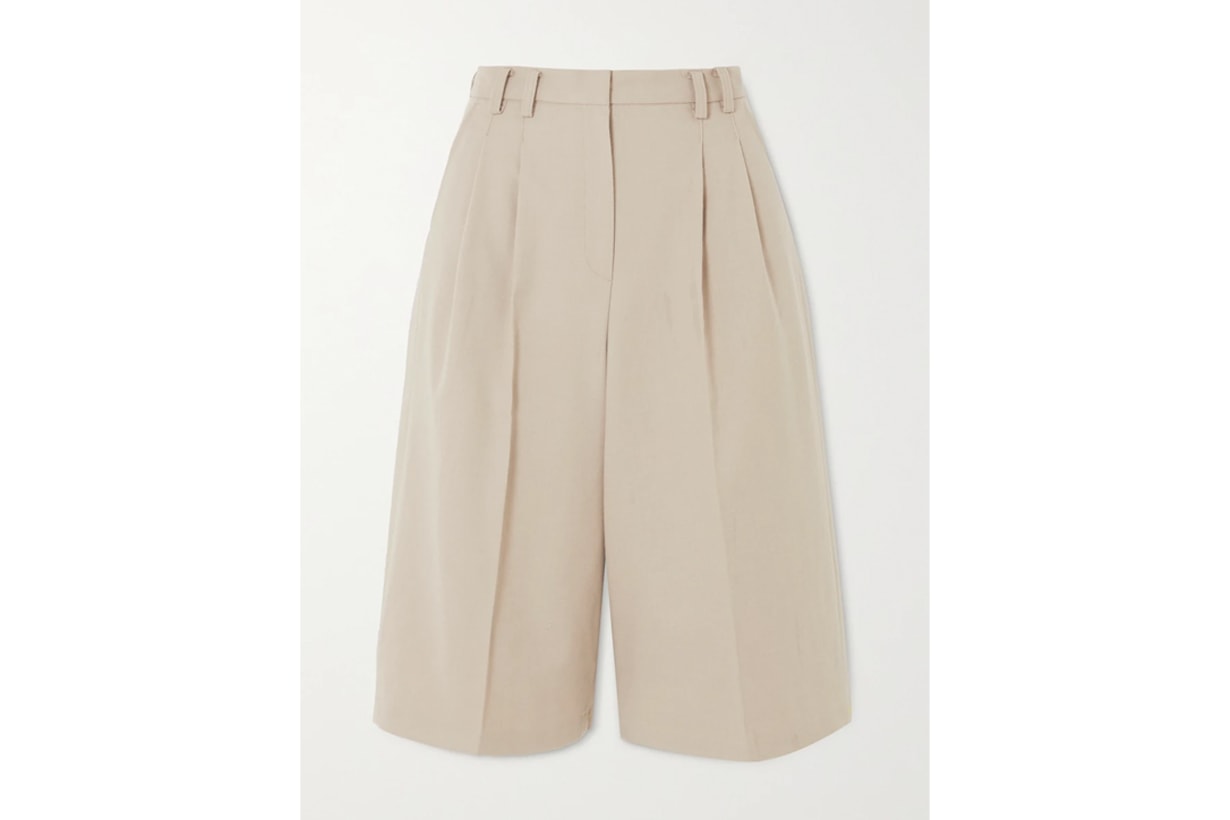 Bermuda Shorts is the hottest trend in 2020 summer