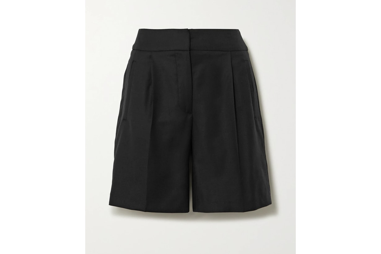 Bermuda Shorts is the hottest trend in 2020 summer