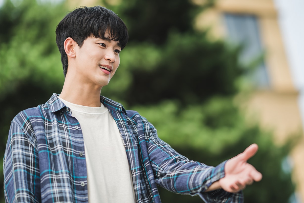 It's Okay to not be Okay Kim Soo Hyun Seo Yea Ji Netflix tvN Drama Korean Drama Fairy Tale Secrets Keeping mental health korean idols celebrities actors actresses
