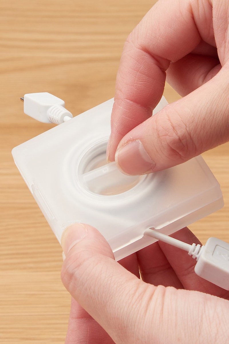 muji pp cable case