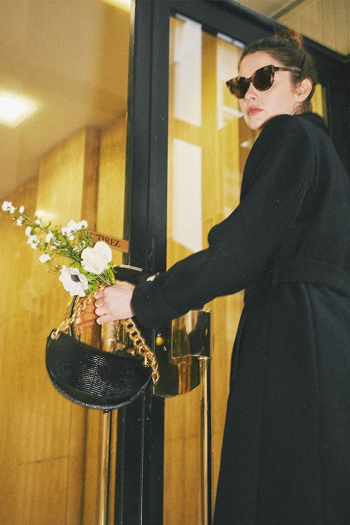 Croc Effect Chain Bag
