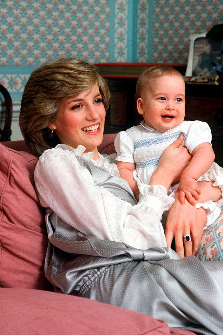 LONDON, UNITED KINGDOM - FEBRUARY 01: Princess Diana Holding Her Baby Son, Prince William, At Kensington Palace.