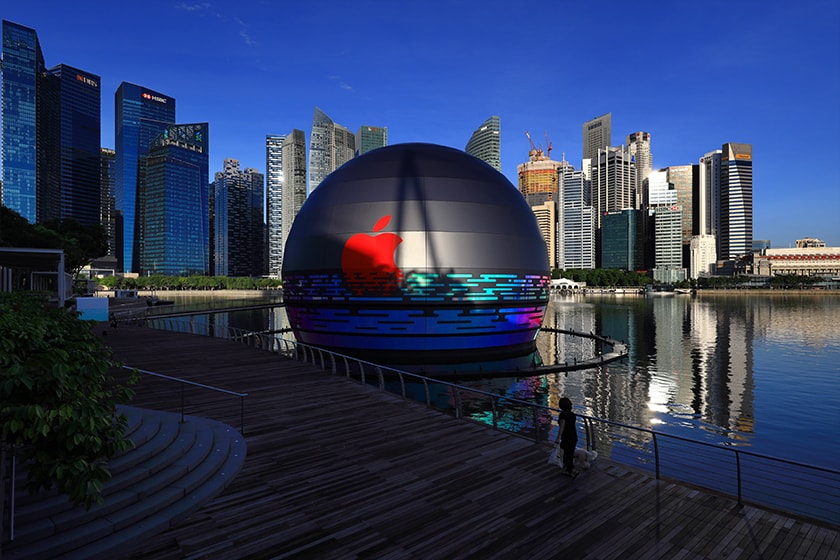 Singapore Marina Bay Sand Apple Store Opening