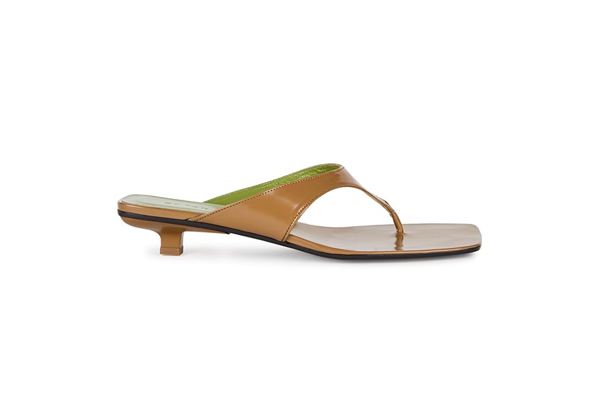 Korean Girl Effortless Chic Summer sandals Outfit