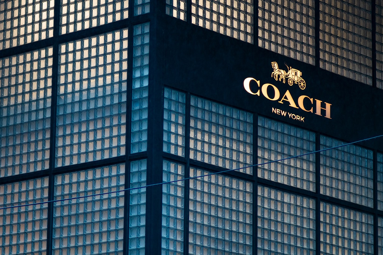 coach owner tapestry beats quarterly sales estimates