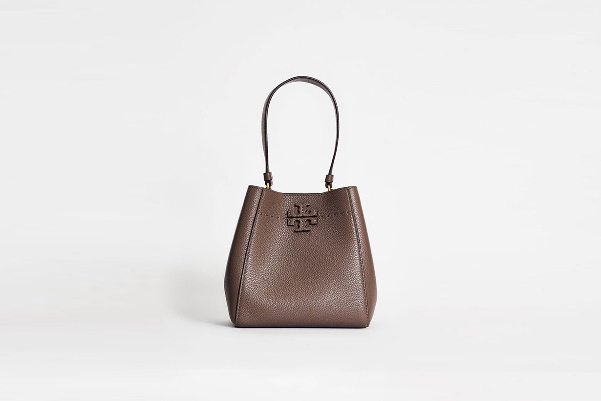 Tory Burch McGraw Small bucket bag 2020