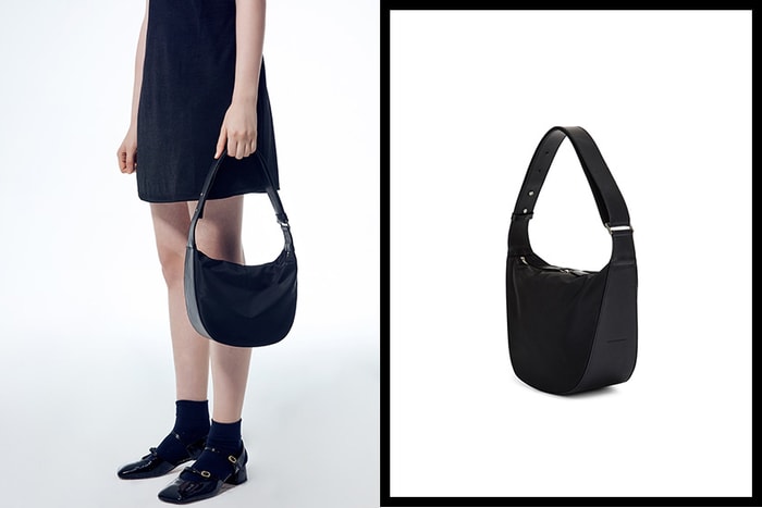 看似普通卻很紅:這一款極簡單肩包,展現出 90 年代復古美!