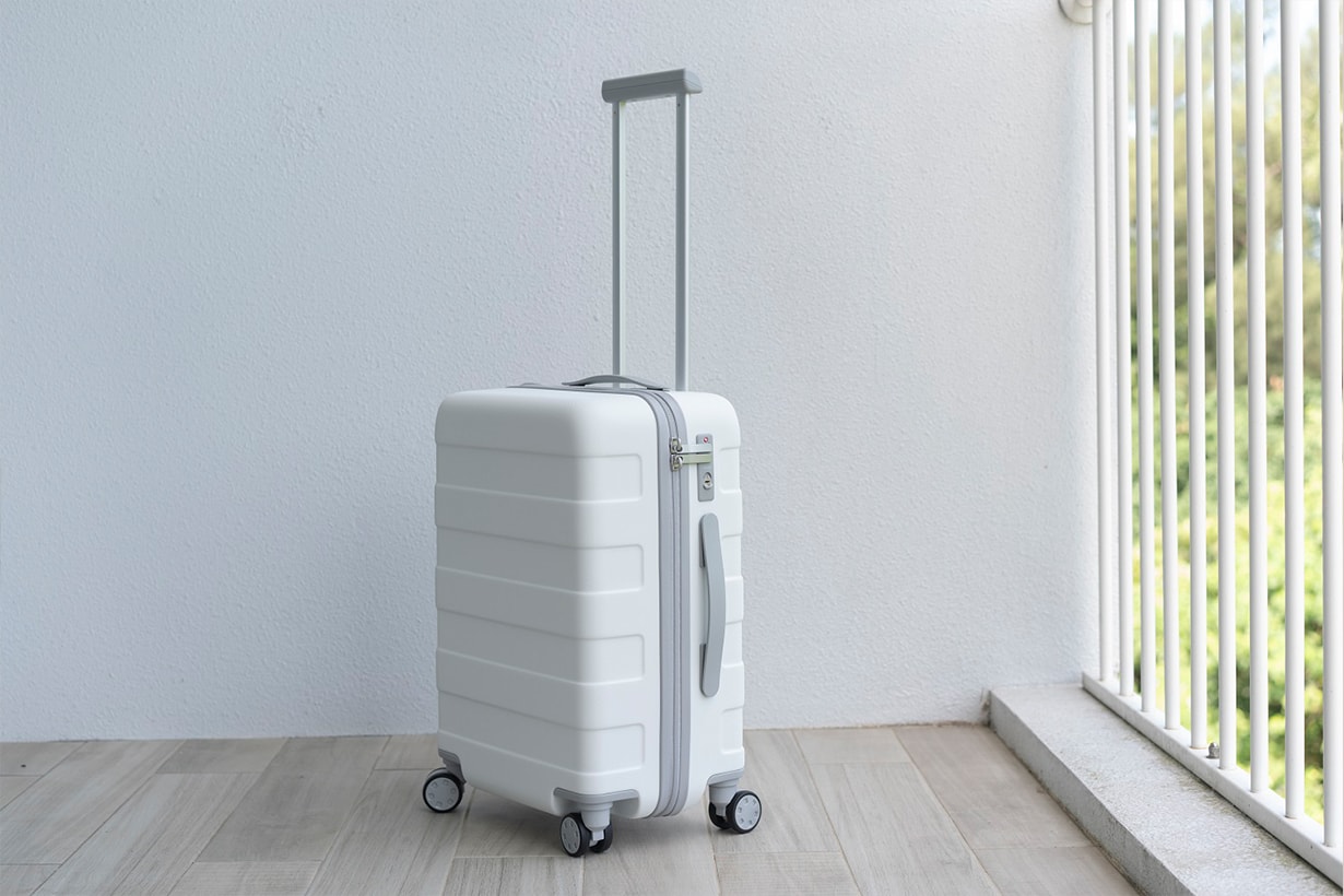 Muji travel luggage new color white 2020