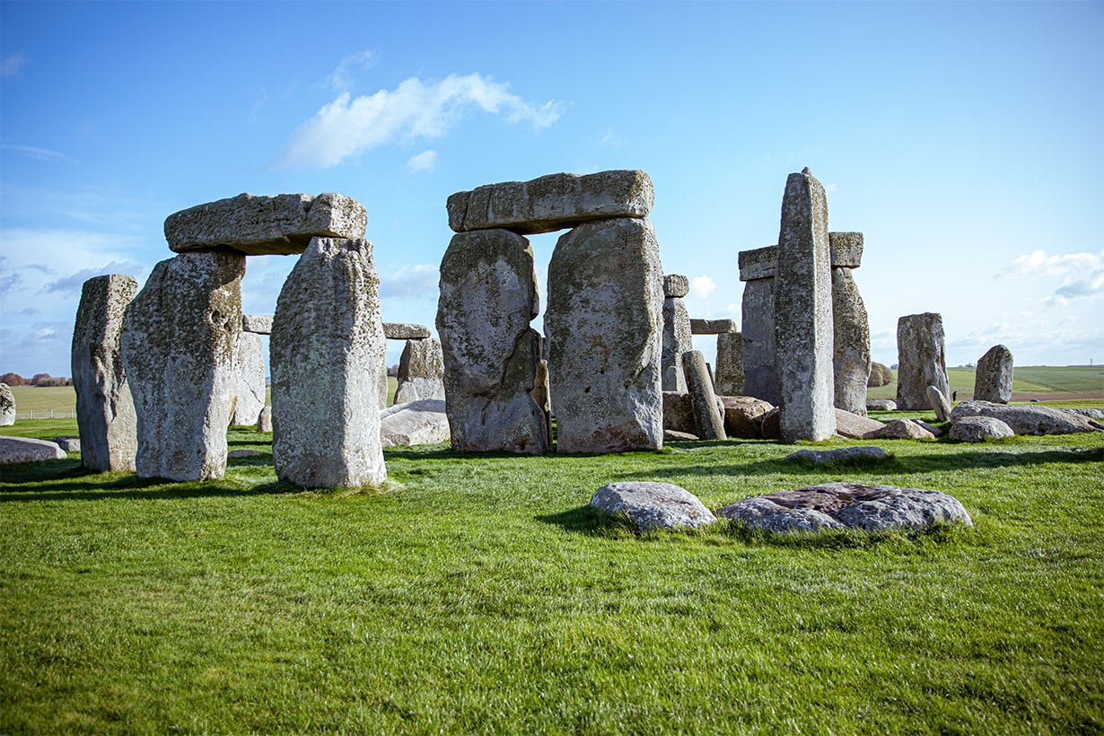 stonehenge science advances sarsen location discovery
