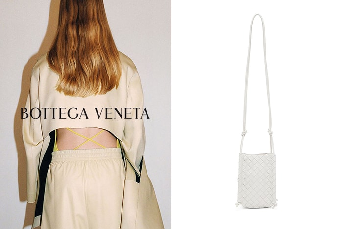 簡約卻不平凡：發現 Bottega Veneta 新品區藏著一枚純色肩背手袋！