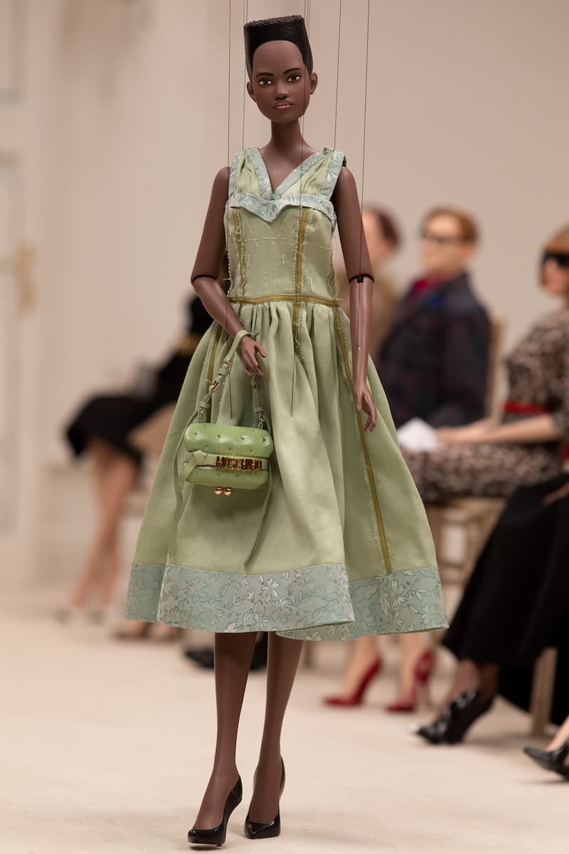 moschino ss 2021 jeremy scott puppet fashion show