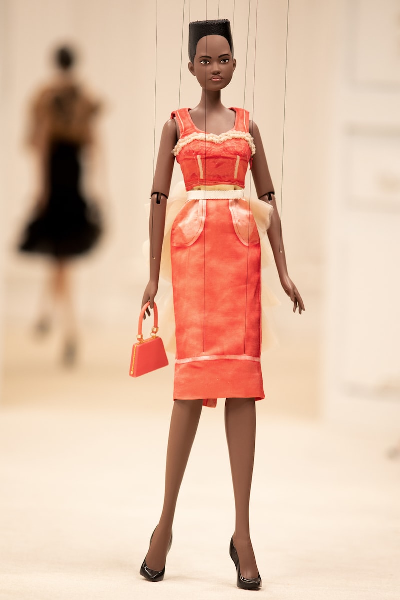moschino ss 2021 jeremy scott puppet fashion show
