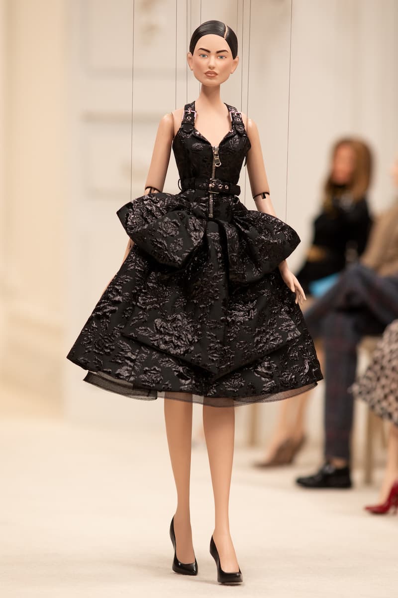 moschino ss 2021 jeremy scott puppet fashion show