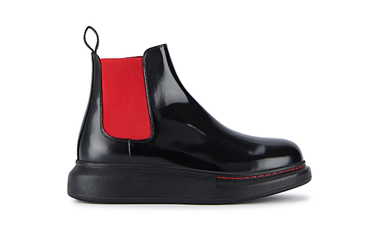ALEXANDER MCQUEEN 40 black rubber Chelsea boots