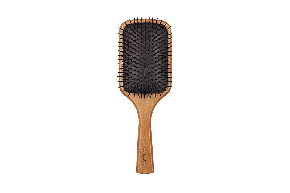 Bath room essentials POPBEE Editors Pick Byredo Gypsy Water Bathing Gel Foreo Washing Machine Aveda Brush skincare