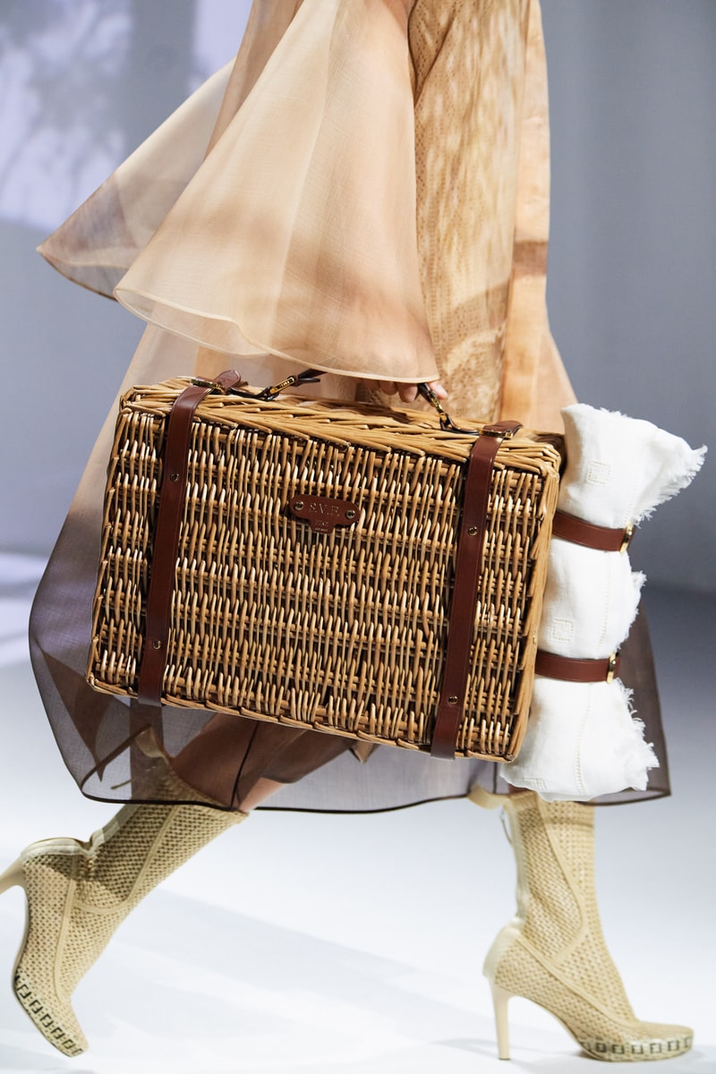 Fendi 2021ss Milan fashion week handbags accessories collection Silvia Venturini Fendi 