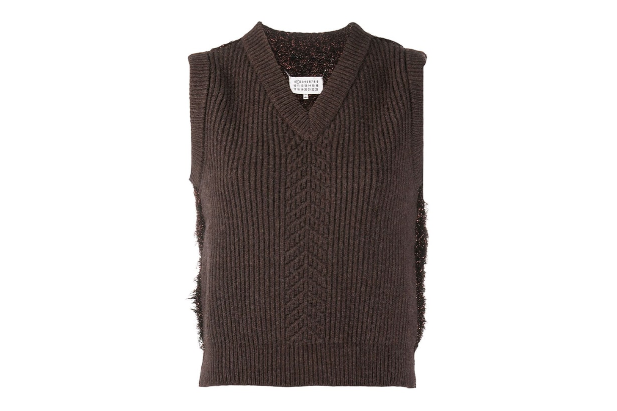 2020 Fall Winter Fashion Trends Sweater Vest Knitted Vest styling tips korean idols celebrities singers 