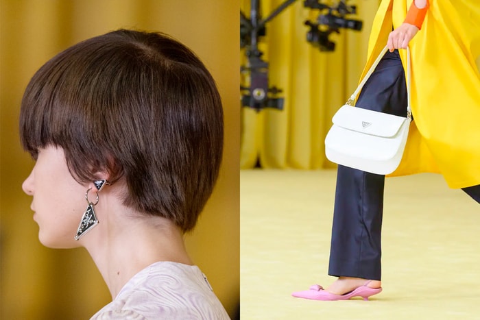 一次為你畫下 Prada 本季配件亮點：翻蓋手袋、優雅低跟鞋、Logo 耳環！