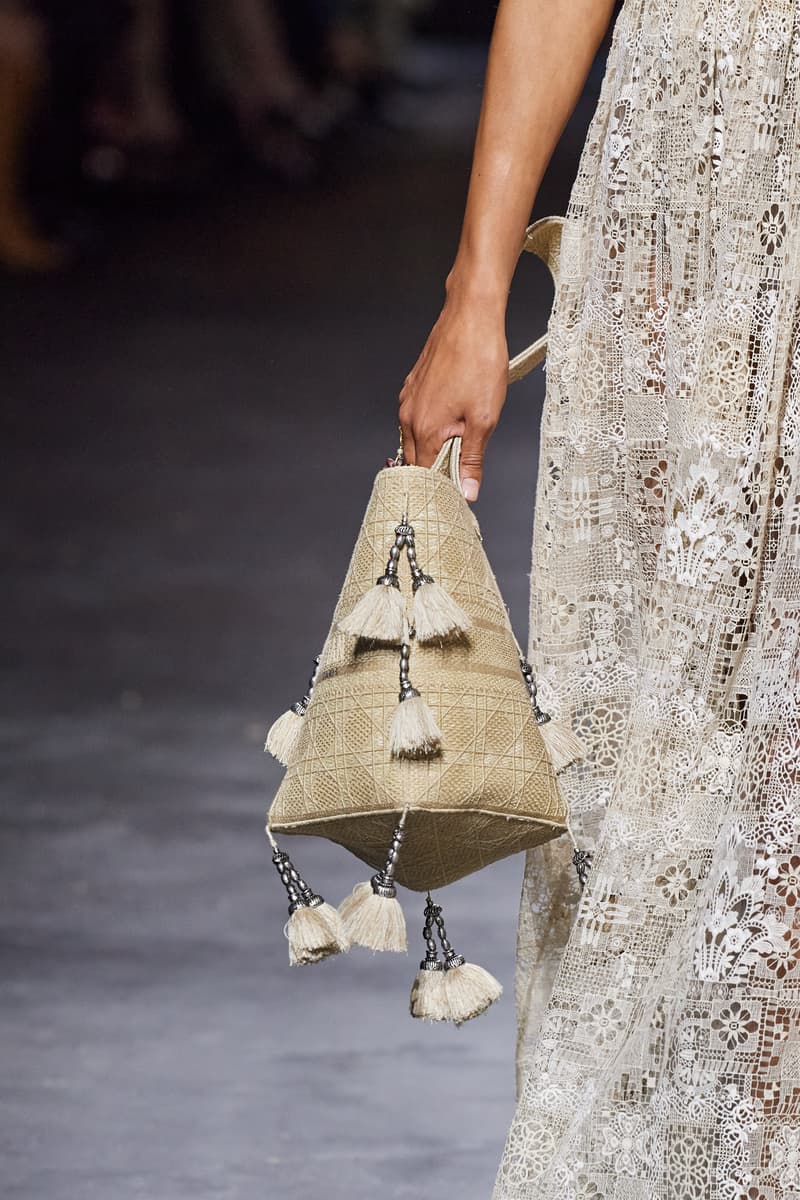 Dior 30 montaigne clutches spring 2021 handbags collection