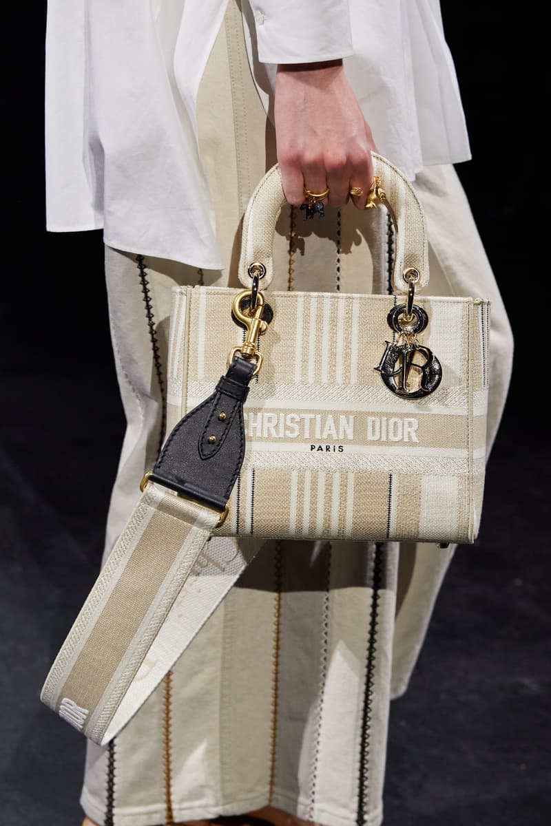 Dior 30 montaigne clutches spring 2021 handbags collection