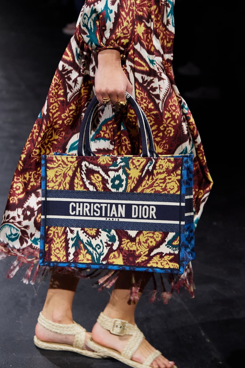 Dior 30 montaigne clutches spring 2021 handbags collection