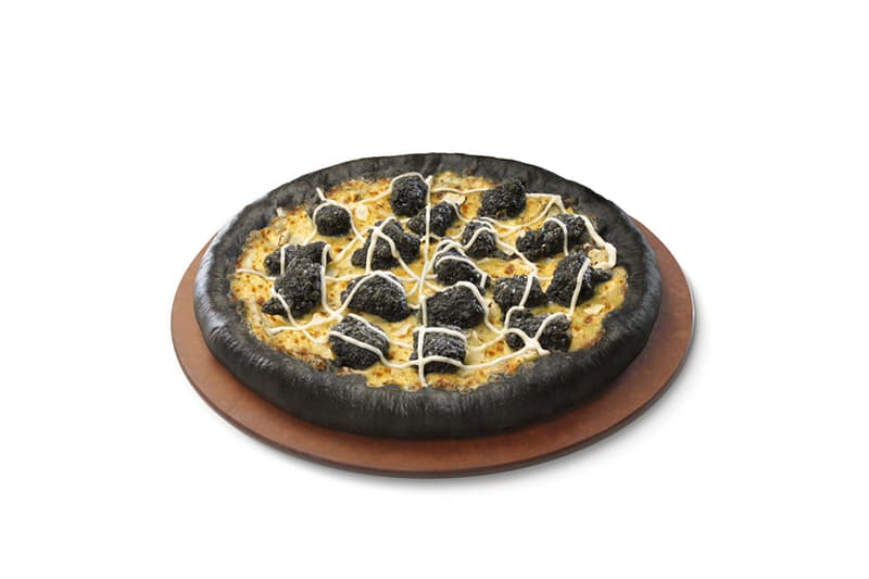 Pizza Hut Black Pizza Halloween