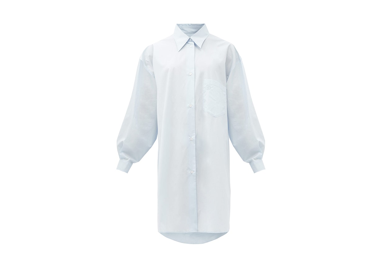 White Shirt Blue Shirt 2020 Fall Winter Fashion Trends Styling Tips Fashion Items Korean Girls
