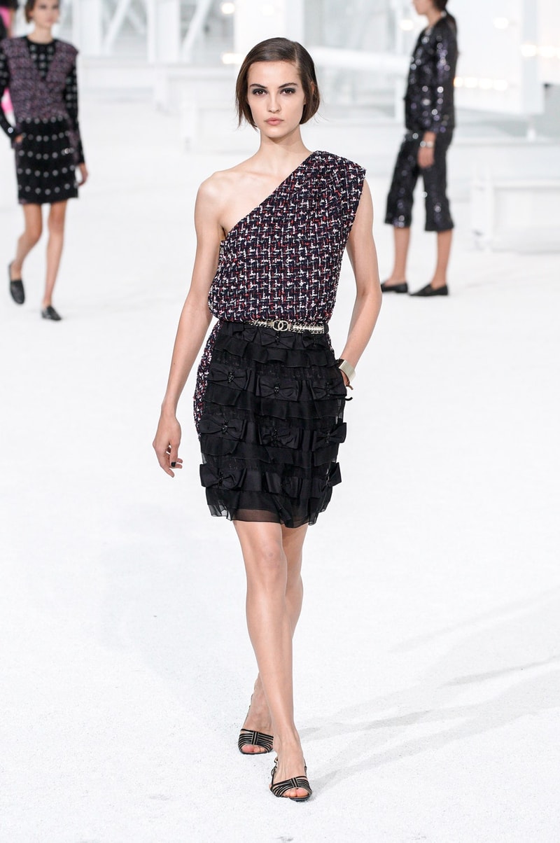 Chanel 2021ss Paris fashion week Virginie Viard