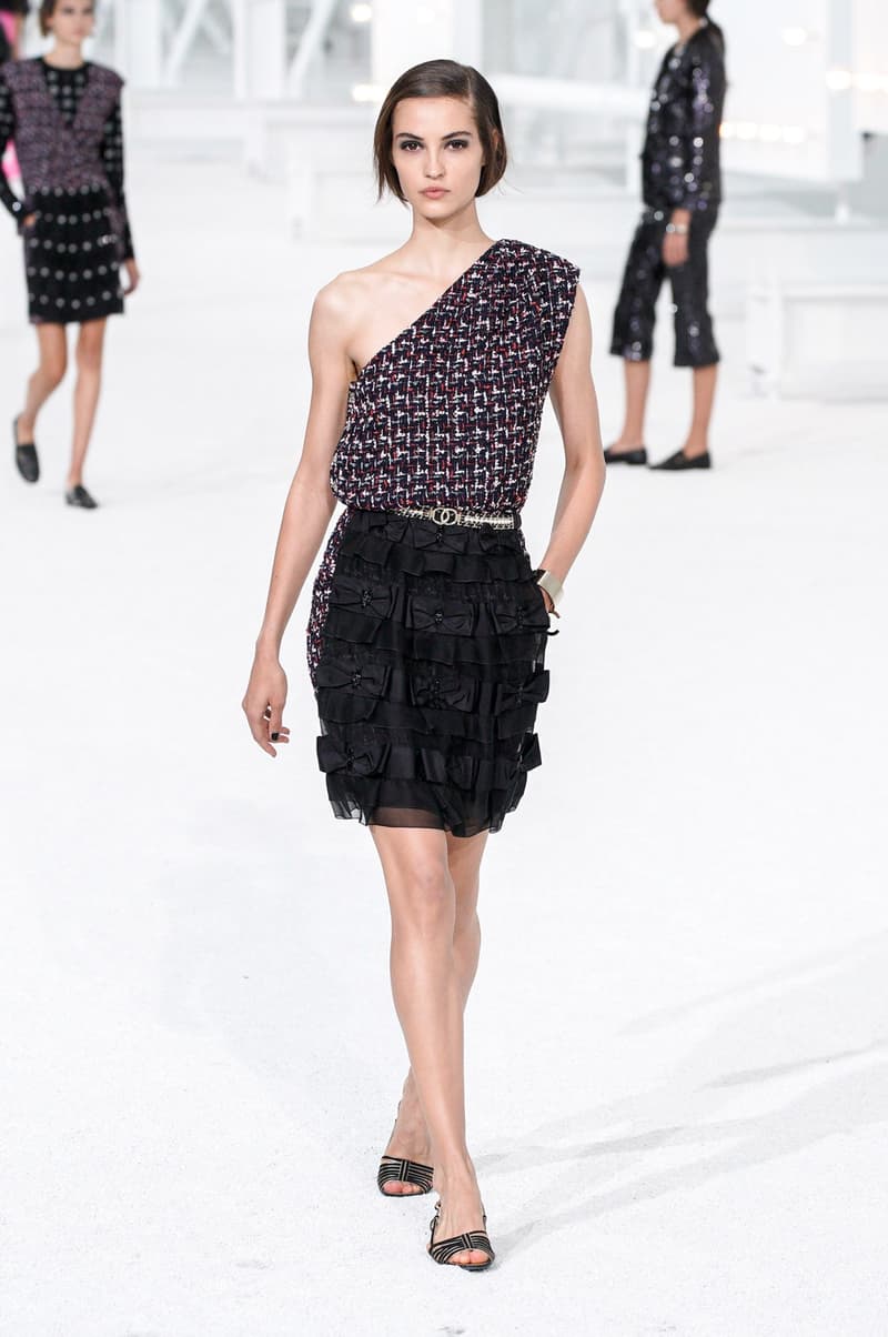 Chanel 2021ss Paris fashion week Virginie Viard
