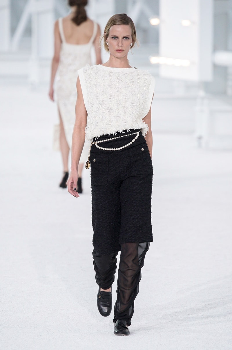 Chanel 2021ss Paris fashion week Virginie Viard