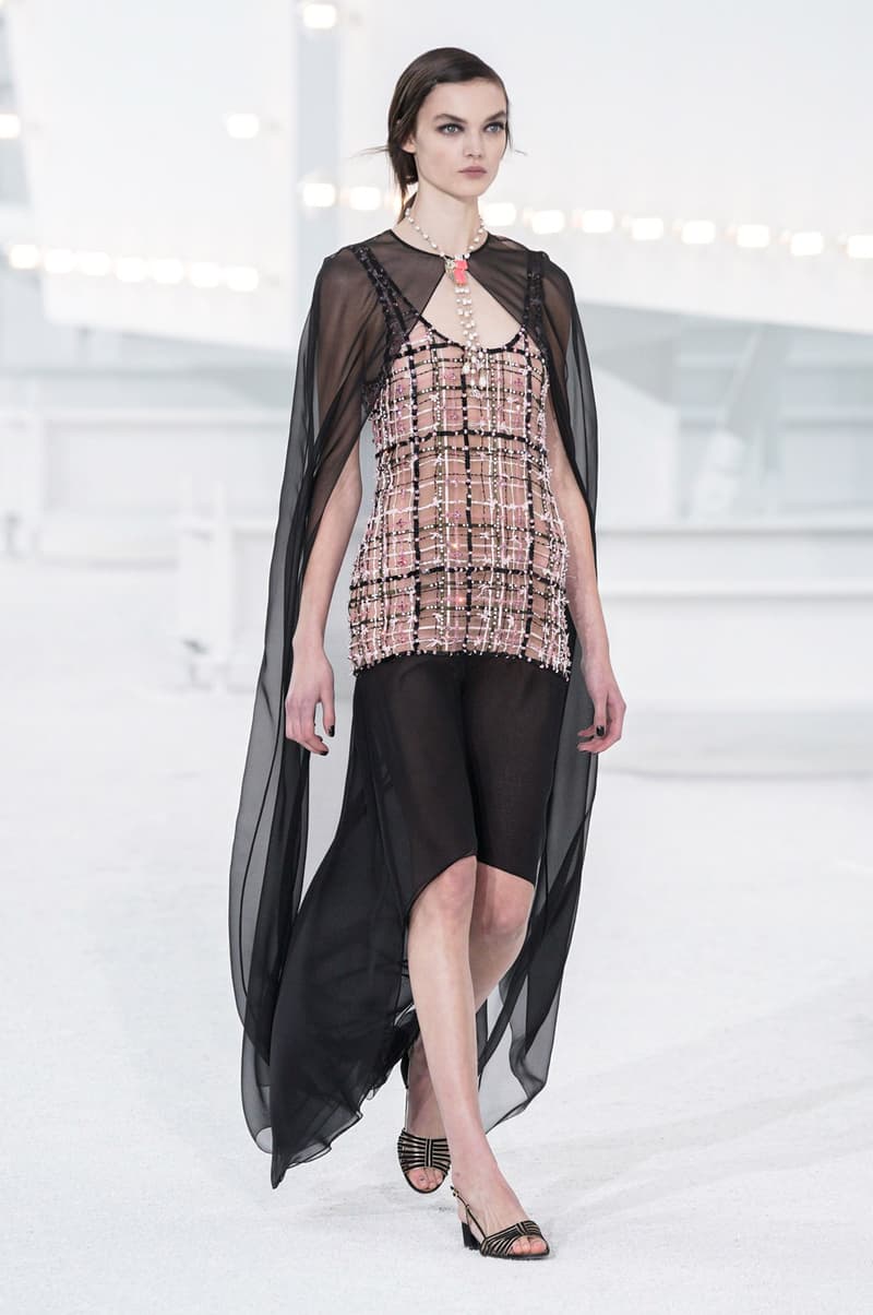 Chanel 2021ss Paris fashion week Virginie Viard