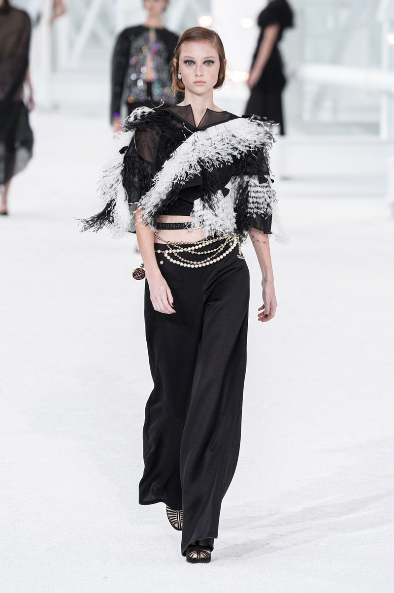 Chanel 2021ss Paris fashion week Virginie Viard