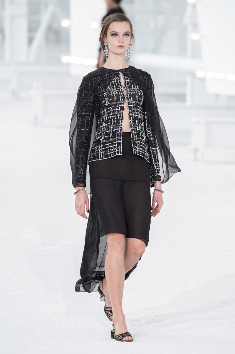 Chanel 2021ss Paris fashion week Virginie Viard