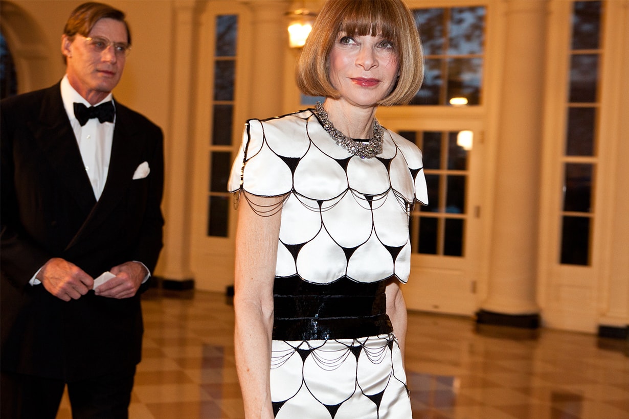 Anna Wintour, editor-in-chief of Vogue magazine (R), arrives with Shelby Bryan for a State Dinner in honor of British Prime Minister David Cameron at the White House on March 14, 2012 in Washington, DC. Cameron is on a three day official visit to Washington.