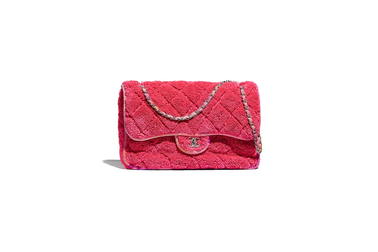 chanel 2021 cruise coral pink handbags 19 hobo all