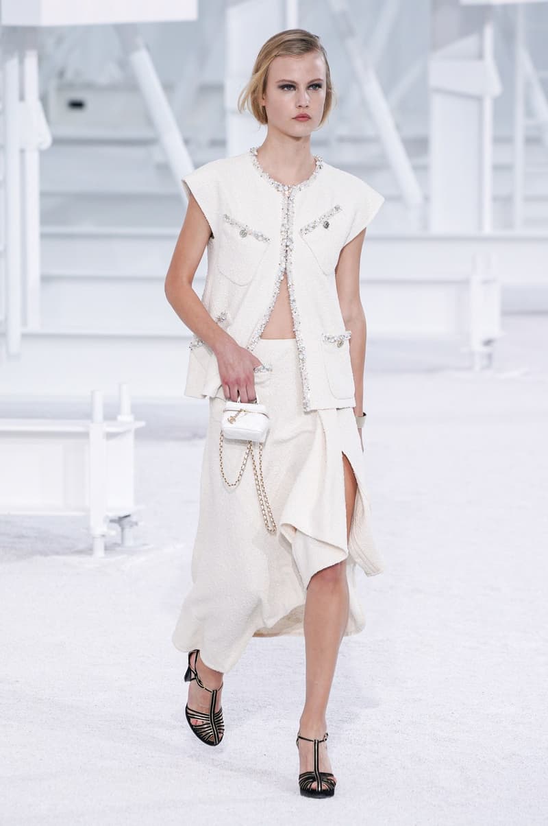 Chanel 2021ss Paris fashion week Virginie Viard