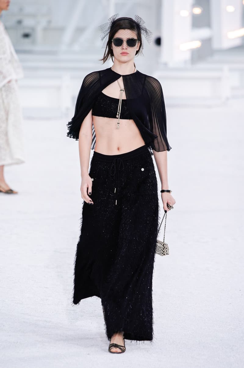 Chanel 2021ss Paris fashion week Virginie Viard