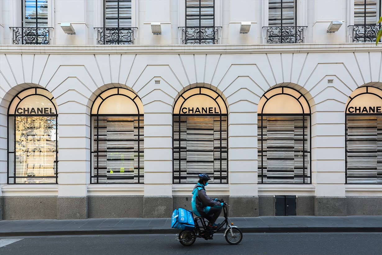 chanel expands eyewear e commerce Europe luxury fashion online shopping