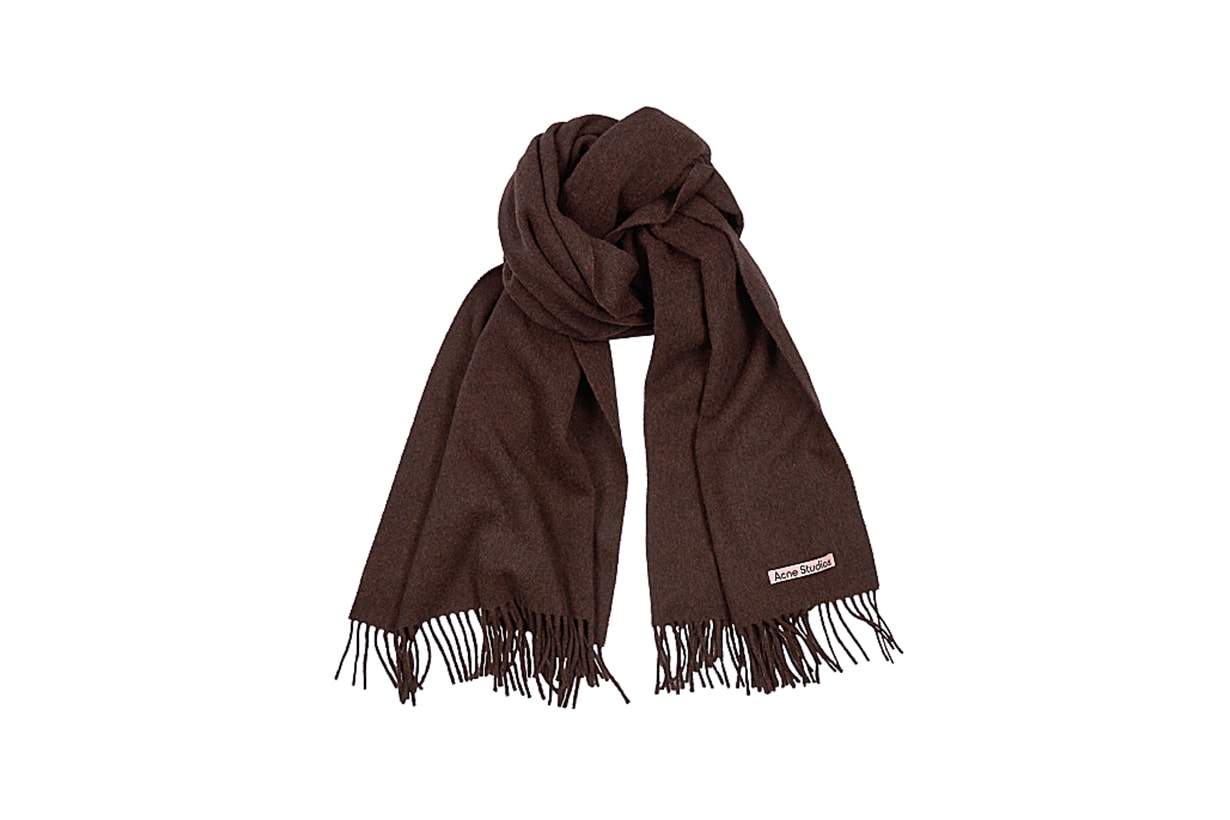 Christmas 2020 Christmas Gift Exchange Presents Recommendation ACNE STUDIOS Scarf Slip Pillowcase BURBERRY Cardholder 