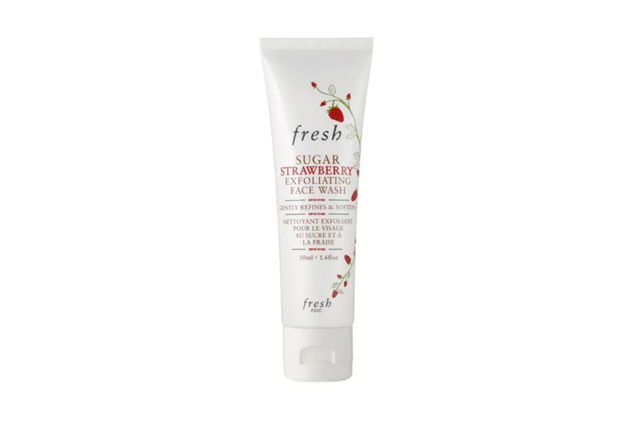 Anti aging skincare tips cleansing face exfoliating sunscreen vitamin c skincare