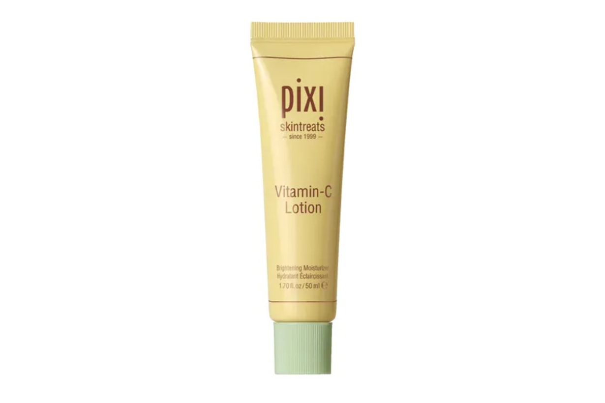 Anti aging skincare tips cleansing face exfoliating sunscreen vitamin c skincare